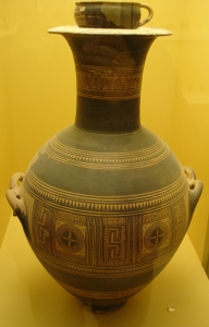 Early geometric burial urn of wealthy woman 850 BC - source Archaeological Museum, Athens